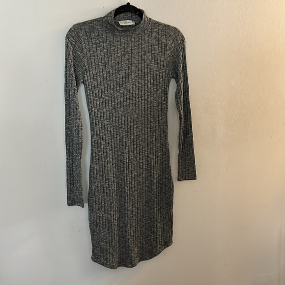 NWT ABERCROMBIE AND FITCH LONG SLEEP MOCKNECK MINI DRESS - Picture 4 of 12